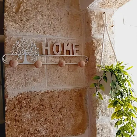 Apartment La In Centro Con Vasca Idromassaggio - Relax & Bari